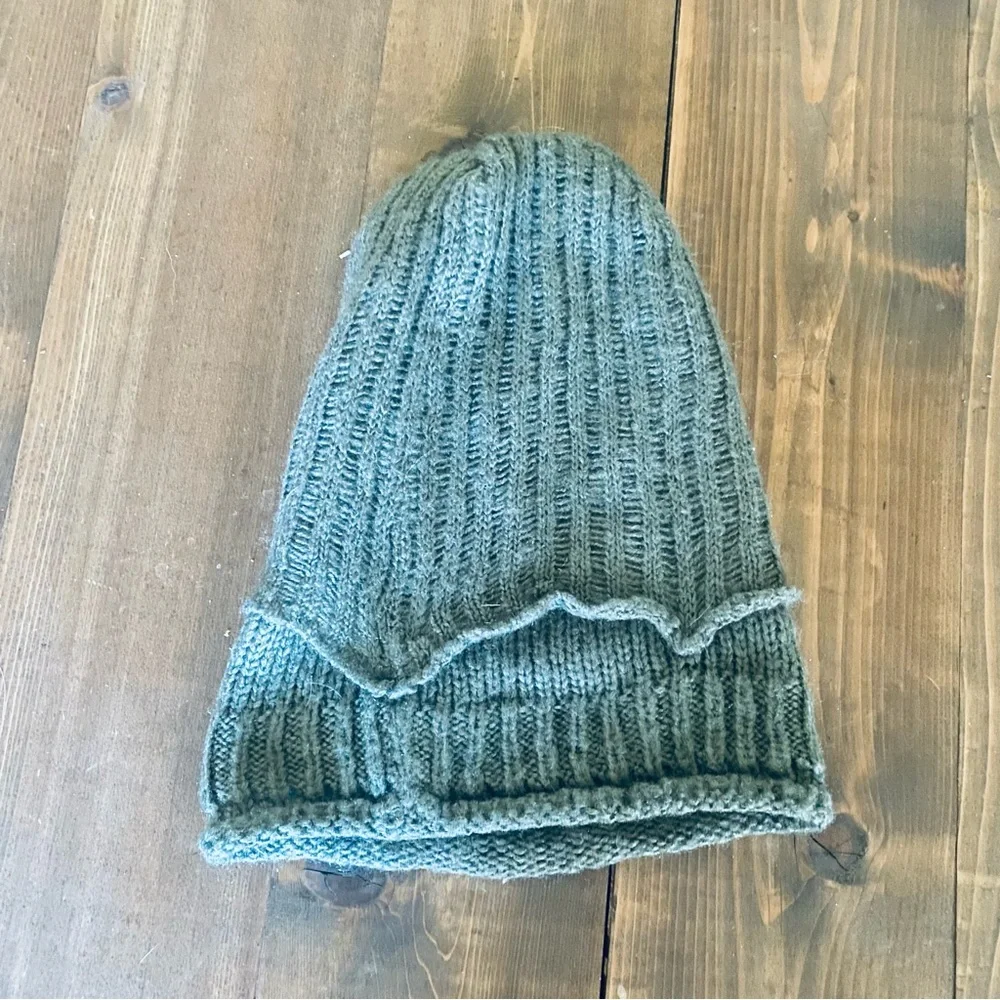 Silence + Noise green knit beanie